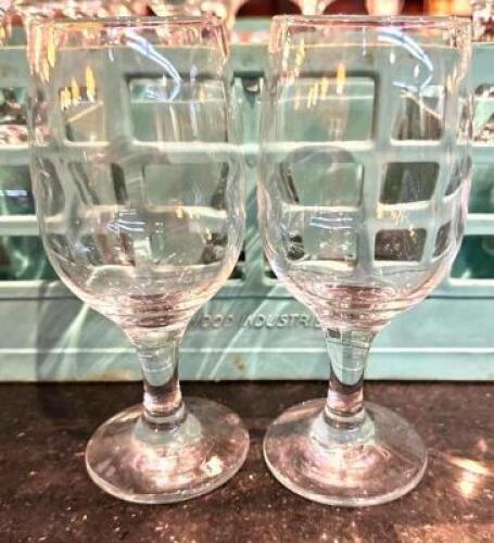 (35) WATER GOBLETS