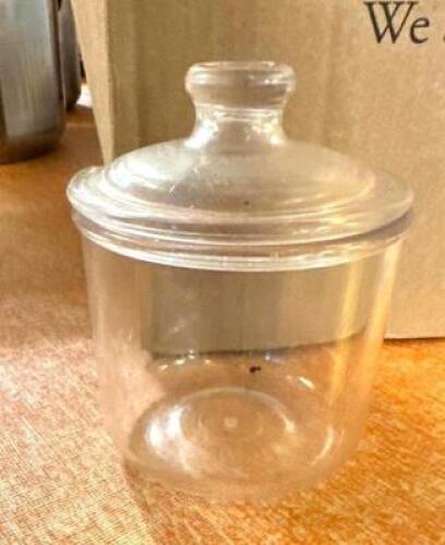 (16) SMALL GLASS JARS W/ LIDS