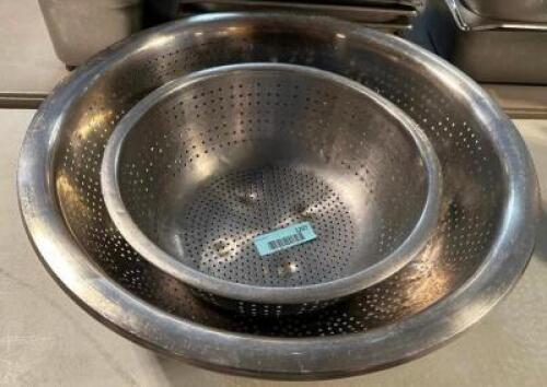 DESCRIPTION: (2) STAINLESS STRAINERS LOCATION: MAIN SEATING THIS LOT IS: ONE MONEY QTY: 1