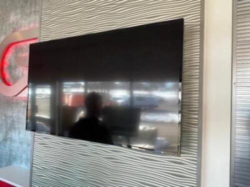 SONY XBR-75X850D 75" FLAT SCREENS W/ WALL MOUNT -2016