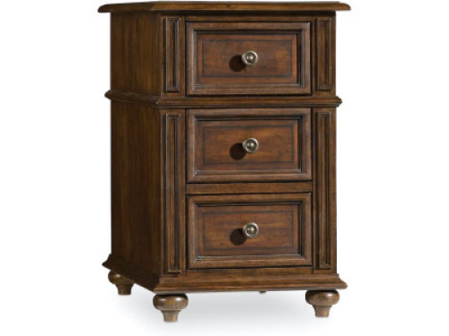LEESBURG CHAIRSIDE CHEST