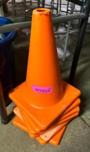 (6) RUBBER CONES