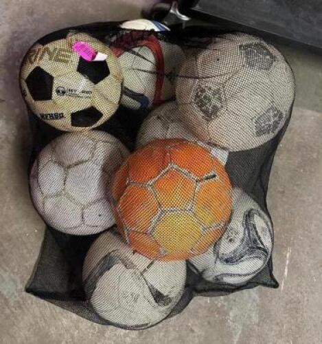 BAG OF SOCCER BALLS