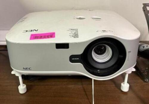 LCD PROJECTOR XGA
