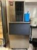DESCRIPTION: 556 LB. CRESCENT CUBE ICE MACINE (AIR COOLED) BRAND/MODEL: HOSHIZAKI KM-520MAJ INFORMATION: 300 LB. STORAGE LOCATION: KITCHEN QTY: 1 - 2