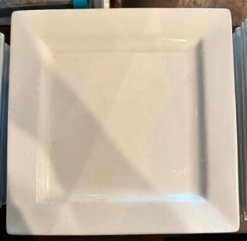 DESCRIPTION: (12) 9.5" SQUARE PLATES LOCATION: MAIN DINING QTY: 12