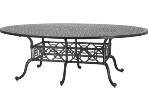 OUTDOOR DINING TABLE