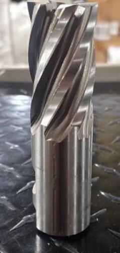 (1) YG1 HSS CO8 CENTER CUTTING END MILL
