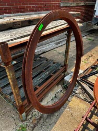 (1) - STEEL CIRCLE FRAME - APPROX 48" R