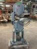 DELTA MILWAUKEE 14" WOOD AND METAL CUTTING VERTICAL BANDSAW - 2