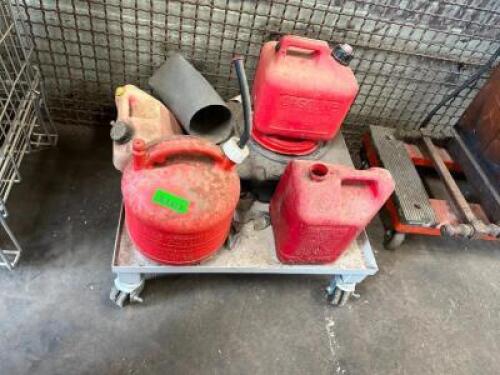 ASSORTED GAS CONTAINERS WITH ROLLING BASE