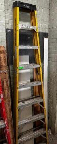 8' FIBERGLASS LADDER ( YELLOW )