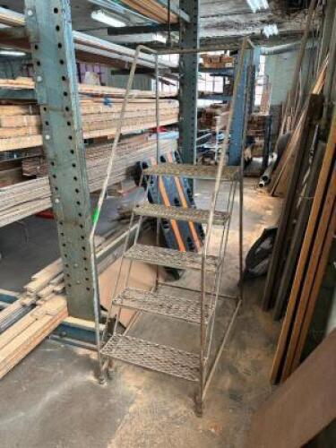 5 FT. SHOP STAIRWAY