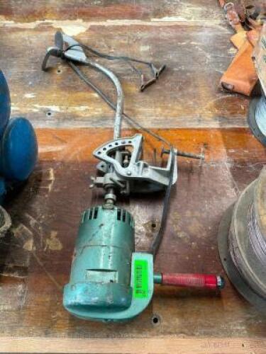 VINTAGE TROLLING MOTOR