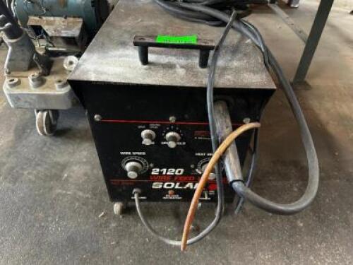 SOLAR 2120 WIRE FEED WELDER