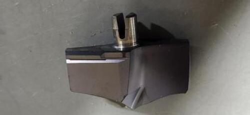 DESCRIPTION: (5) HPF 390-IQ PVD COATED INDEXABLE DRILL TIPS BRAND/MODEL: ISCAR 5567063 RETAIL$: $193.00 QTY: 5
