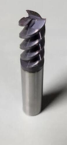 DESCRIPTION: (1) SOLID CARBIDE SQ END MILL BRAND/MODEL: ULTRA TOOL 31032 SIZE: 1/2" DIA 1" LOC RETAIL$: $39.36 EA QTY: 1