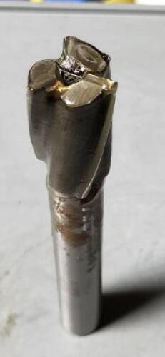DESCRIPTION: (1) HSS STRAIGHT SHANK 3 FLUTE INTERCHANGEABLE PILOT COUNTERBORE BRAND/MODEL: VC 481-0100 SIZE: 1" DIA RETAIL$: $123.05 QTY: 1
