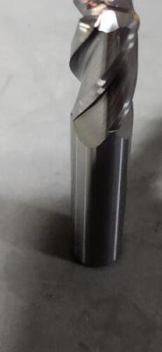 DESCRIPTION: (3) SOLID CARBIDE CORNER RADIUS END MILL BRAND/MODEL: HTC 350-4500 SIZE: 1/2" 1" LOC 0.90" RAD RETAIL$: $52.47 EA QTY: 3
