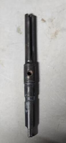 DESCRIPTION: (1) INDEXABLE SPADE DRILL BRAND/MODEL: ALLIED MACHINE AND ENGINEERING 24005S-002I SIZE: 39/64" TO 11/16" DIA 2-1/2 MAX DEPTH RETAIL$: $22
