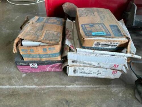 (1) LOT OF ASSORTED TILE.