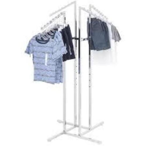 DESCRIPTION: (1) SLANT ARM CLOTHING DISPLAY RACK BRAND/MODEL: STORE SUPPLY WAREHOUSE INFORMATION: CHROME RETAIL$: $95.95 EA QTY: 1