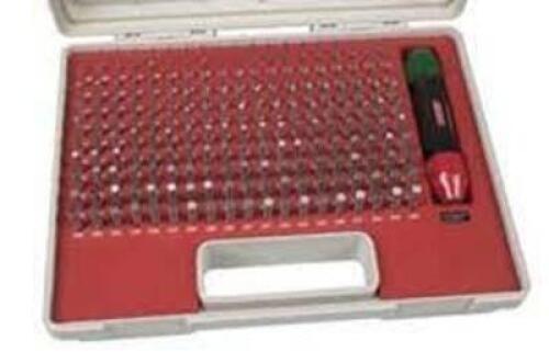 DESCRIPTION: (1) PIN GAUGE SET BRAND/MODEL: SPI #02307684 INFORMATION: M7 SIZE: .917 TO 1.000", 84 PIECES RETAIL$: $543.60 EA QTY: 1
