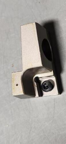 DESCRIPTION: (4) INDEXABLE INSERT HOLDERBRAND/MODEL: URMA W20-06-09RETAIL$: $195.00QTY: 4