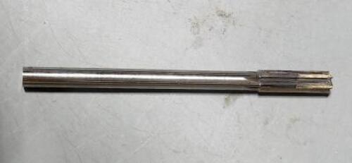 DESCRIPTION: (1) CARBIDE TIPPED SEMI GROUND CHUCKING REAMER BRAND/MODEL: MADE IN USA 240020SF SIZE: 05971" TO 0.628" DIA 9/16" SD RETAIL$: $91.37 QTY: