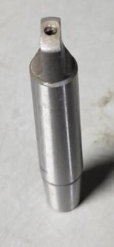 DESCRIPTION: (1) TAPER SHANK DRILL CHUCK ARBOR BRAND/MODEL: ACCUPRO 92302207 SIZE: JT6 MOUNT TAPER TO 2MT SHANK TAPER RETAIL$: $19.96 QTY: 1