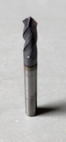 DESCRIPTION: (5) SOLID CARBIDE DRILL MILL BRAND/MODEL: ACCUPRO 06298640 SIZE: 1/4", 3/4" LOC RETAIL$: $38.62 QTY: 5