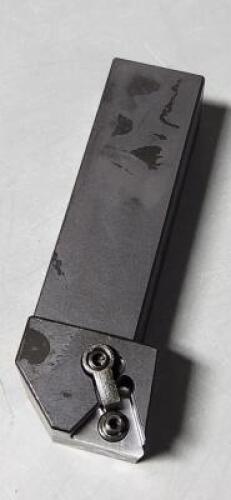 DESCRIPTION: (1) MTFNR245D INDEXABLE TURNING TOOLHOLDER BRAND/MODEL: HERTEL 1000177 SIZE: 1-1/2" SQ SHANK RETAIL$: $132.62 QTY: 1