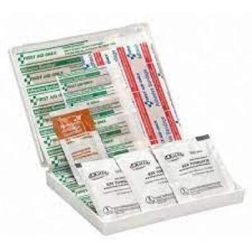 DESCRIPTION: (11) 17 PC FIRST AID KIT BRAND/MODEL: FIRST AID ESSENTIALS #40JH38 RETAIL$: $6.00 EA QTY: 11