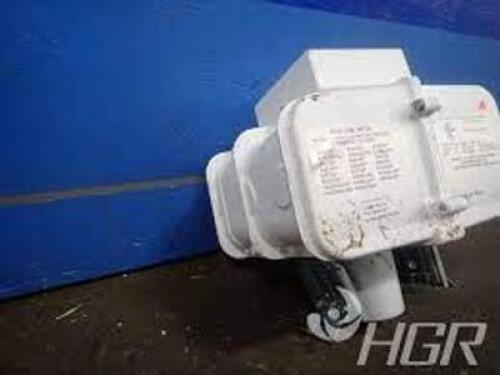 DESCRIPTION: (1) LIGHT SUITABLE FOR DAMP LOCATIONSBRAND/MODEL: LITHONIA LIGHTING #837511INFORMATION: WHITE, LOCATED AT SHAPIRO METAL SUPPLYSIZE: 400 W, 60 HZRETAIL$: $234.87 EAQTY: 1