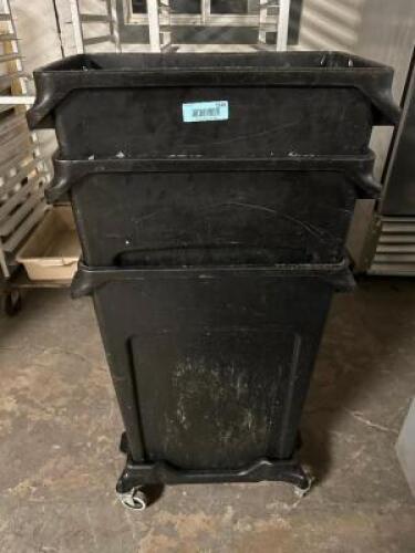 (3) 20 GALLON BAR SIDE TRASH CANS ( BLACK )