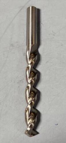 DESCRIPTION: (2) COBALT JOBBER LENGTH DRILL BIT BRAND/MODEL: ACCUPRO 05599956 SIZE: 17/32" RETAIL$: $71.08 QTY: 2