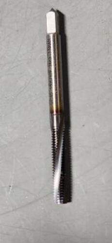 (1) SOLID CARBIDE KEYSEAT CUTTER