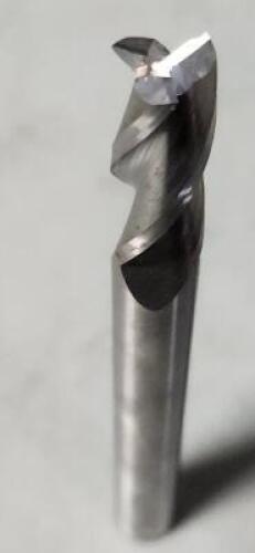 (1) Y SERIES SHORT SPADE INDEXABLE DRILL BODY