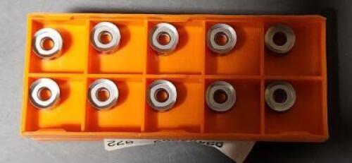 (12) HSS SPIRAL FLUTE BOTTOMING TAP