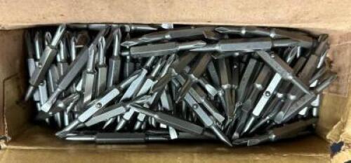 BOX OF DOUBLE-SIDED POWER BITS