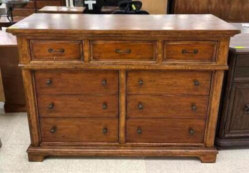 STANLEY CEDAR LINED DRAWER DRESSER
