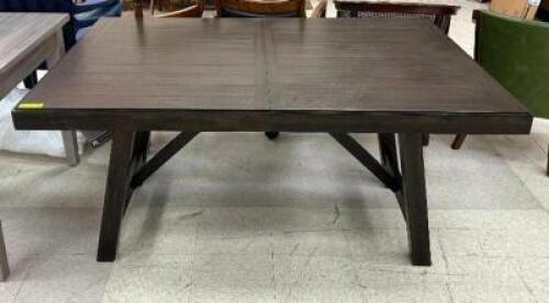 ROKANE DINING TABLE WITH ADDITIONAL LEAF