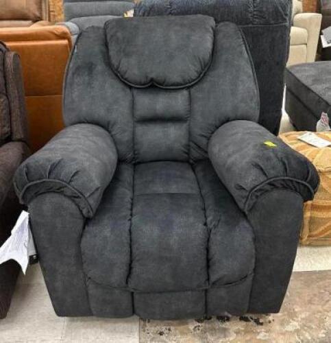 ROCKER RECLINER CHAIR