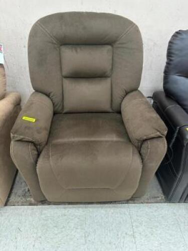 ASHLEY SAMIR POWER LIFT RECLINER IN COFFEE