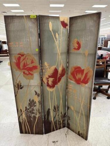 THREE PANEL FOLDING PARTITION
