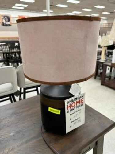 (2) BROWN AND GOLD CERAMIC END TABLE LAMPS