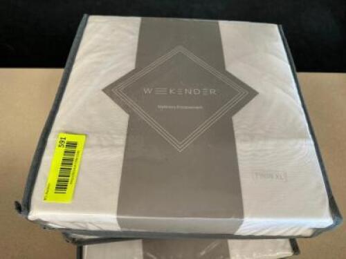 (4) JERSEY MATTRESS PROTECTORS - TWIN XL