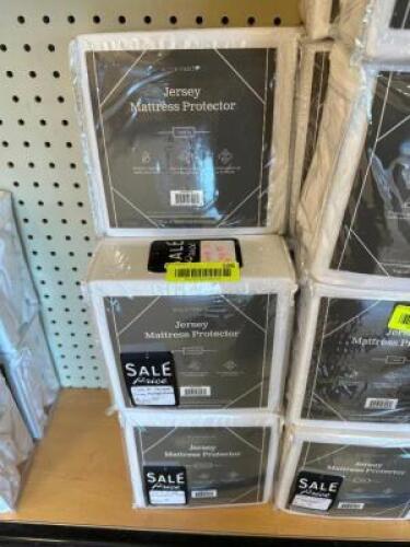 (6) JERSEY MATTRESS PROTECTOR TWIN