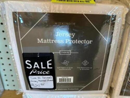 (4) JERSEY MATTRESS PROTECTOR TWIN