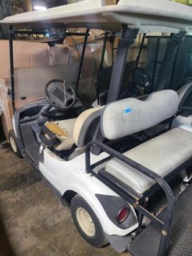 DESCRIPTION: (1) GOLF CART INFORMATION: NEEDS WORK, SEE INSPECTION QTY: 1